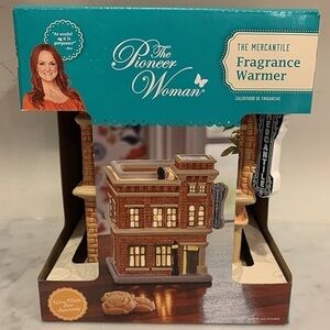 NIB Pioneer Woman Mercantile Scented Wax Warmer new in box ready to use or gift!